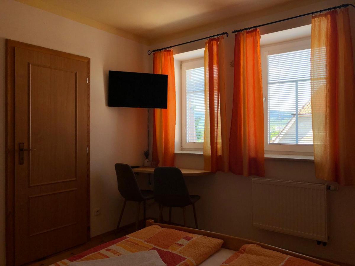 Pension Maate Český Krumlov Buitenkant foto